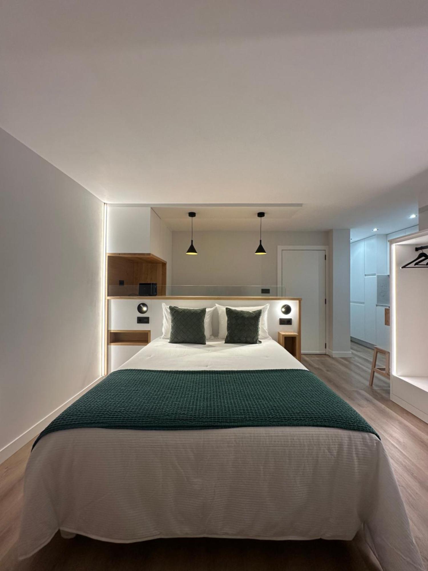 Apartamento Plaza Este Мухия Экстерьер фото